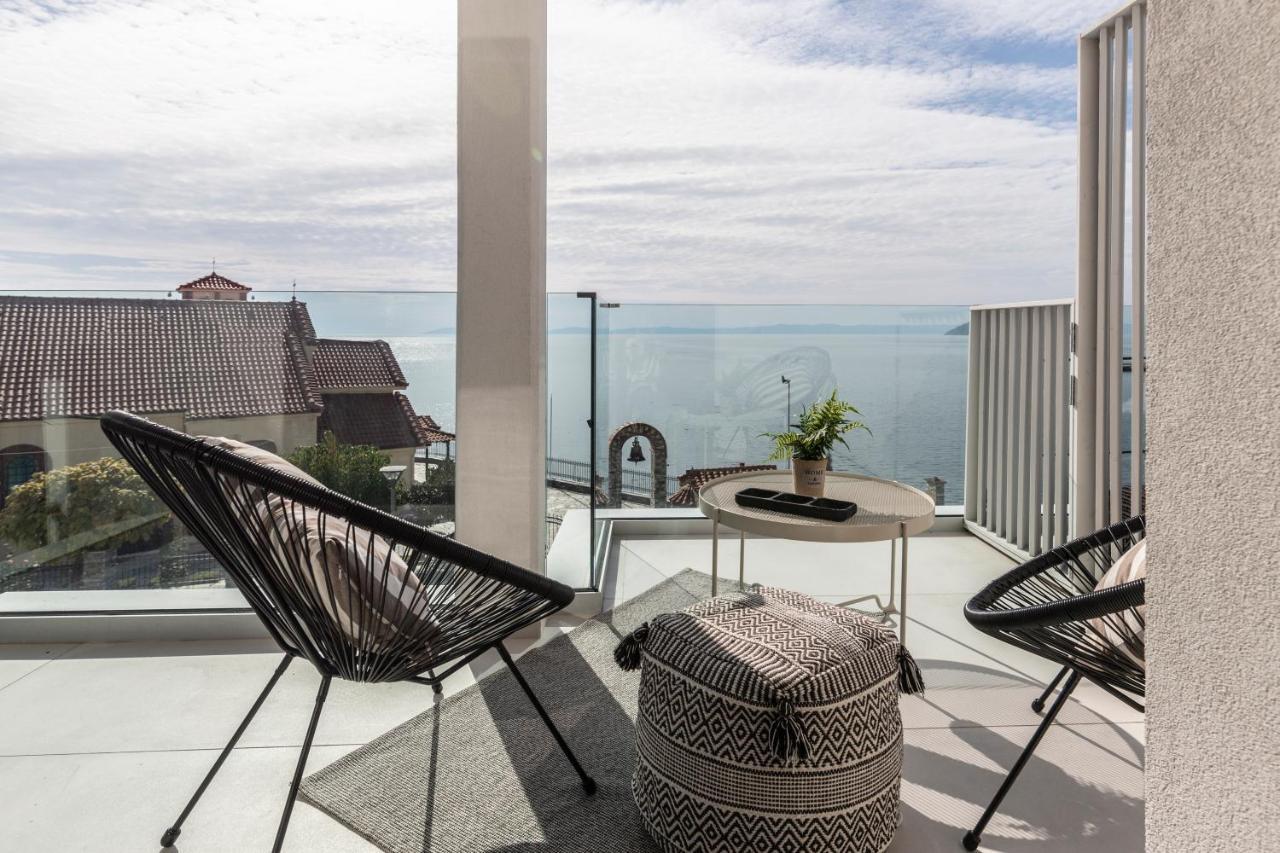 Noema Premium Stay Neos Marmaras Exteriör bild